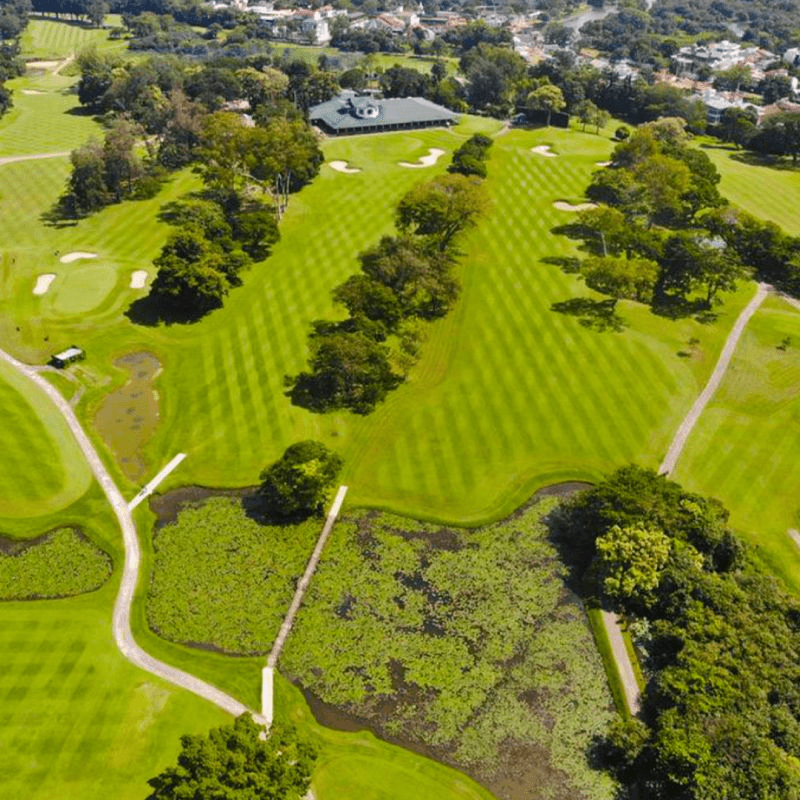 Golfer near clubhouse