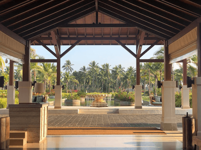 Golfer near clubhouse