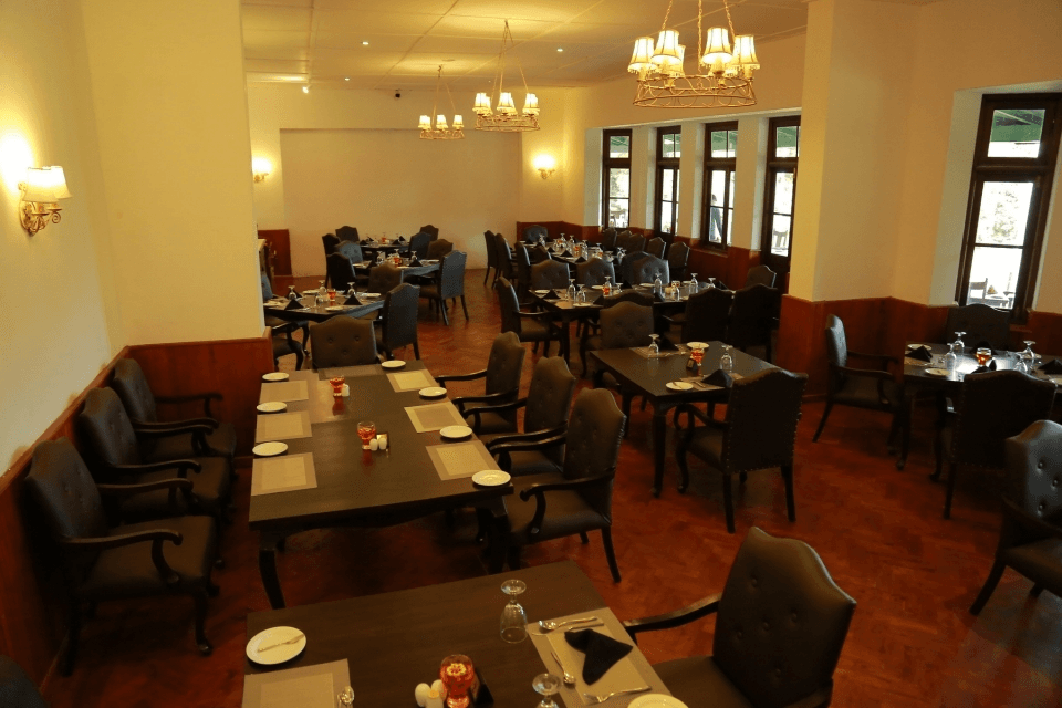 Golfer near clubhouse